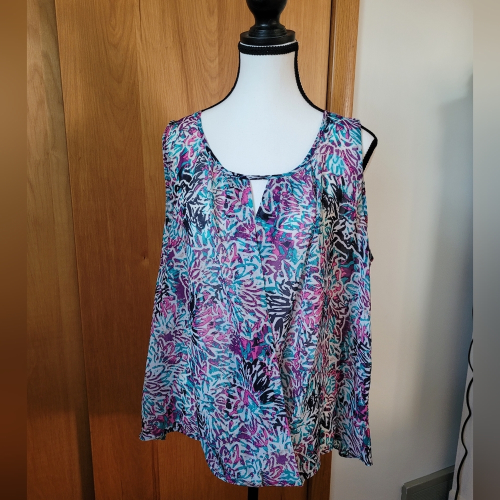 Daisy Fuentes summer top